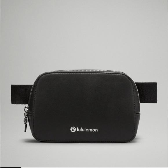 lululemon athletica Handbags - Lululemon-Everywhere belt bag- Black Cactus leather-1L-NWT